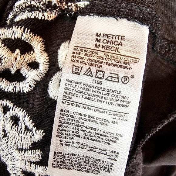 Old Navy Embroidered Boho Sundress - Picture 8 of 10